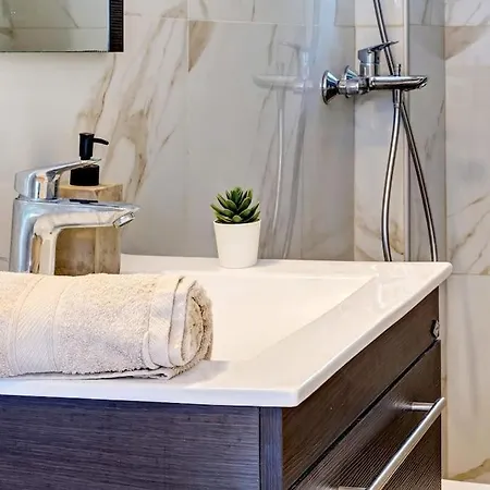 公寓 Evo's Sea View 格利法达